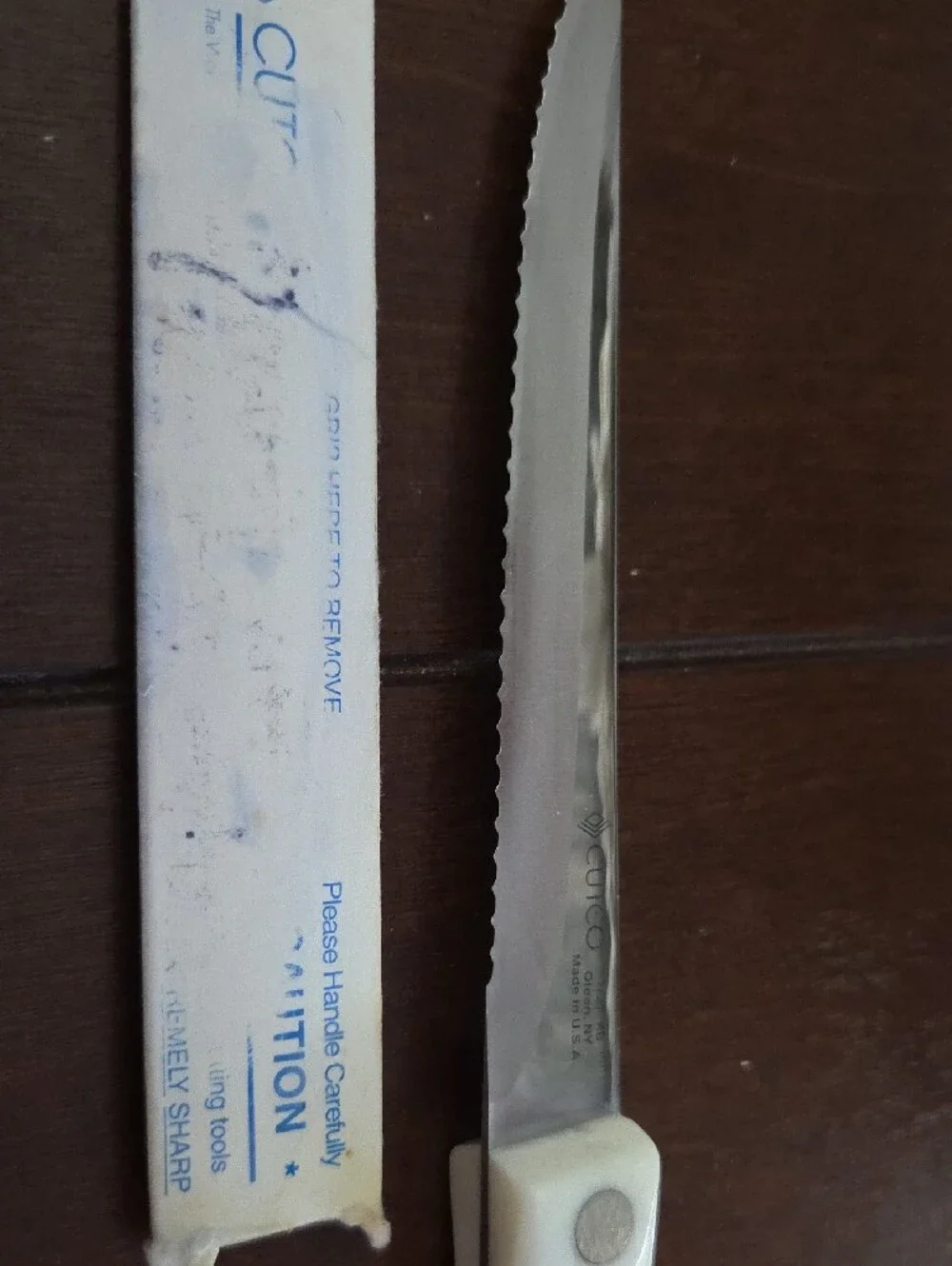 Cutco White Serrated Trim Knife With Pearl Handle